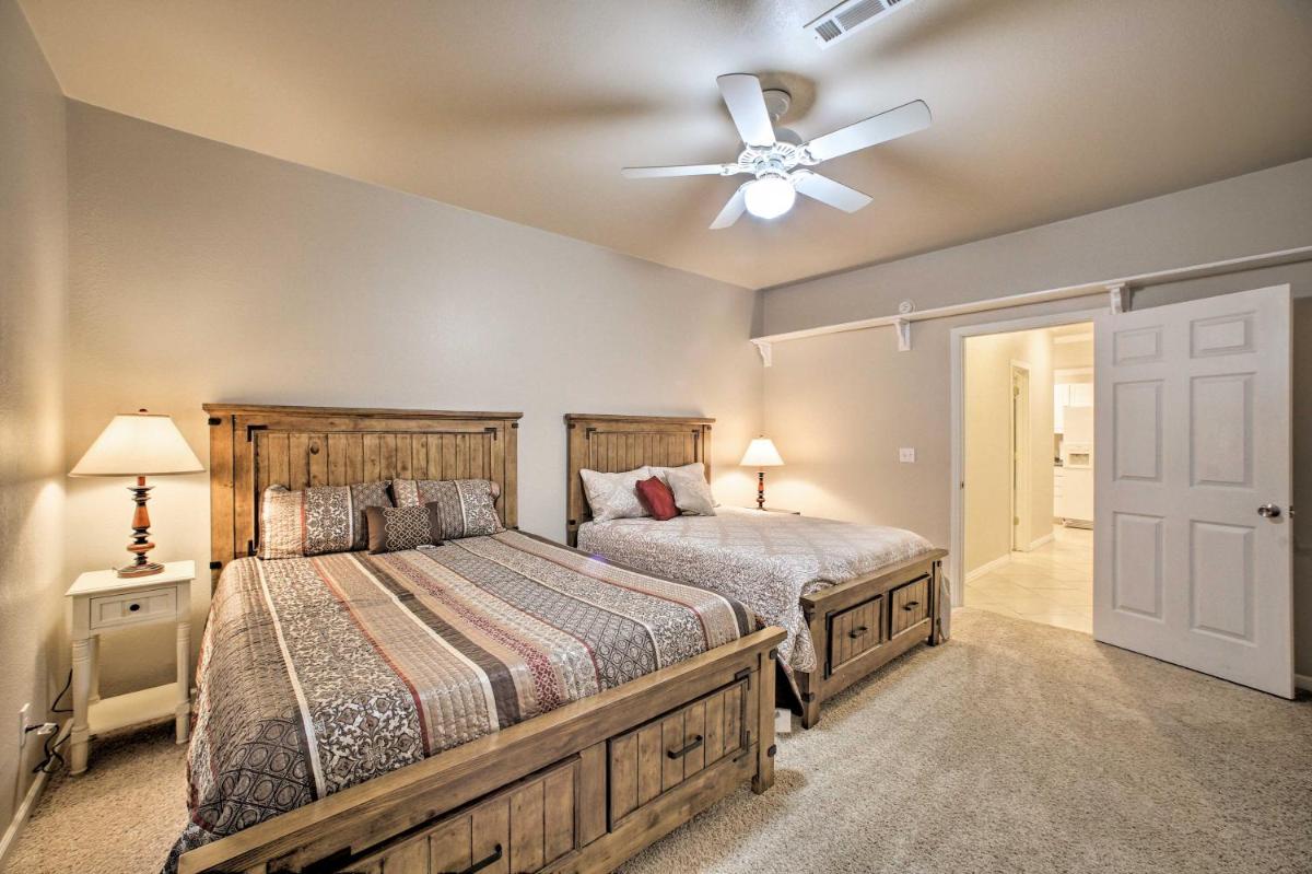 Bentonville Home with Pool Table 2 Mi to Downtown! - image 7