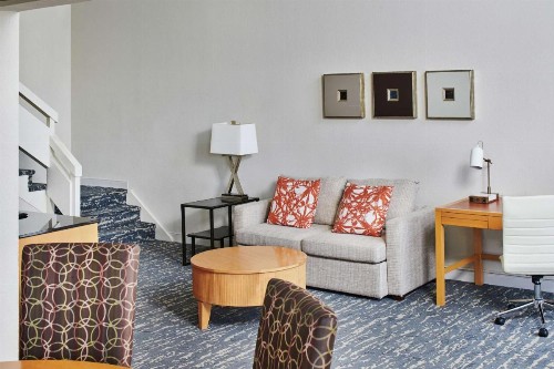 DoubleTree by Hilton Hotel Berkeley Marina - image 44
