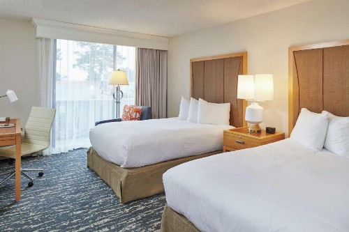 DoubleTree by Hilton Hotel Berkeley Marina - image 50