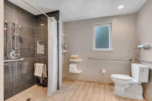 Travelodge by Wyndham Berkeley - image 27