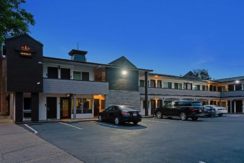 Travelodge by Wyndham Berkeley - image 6