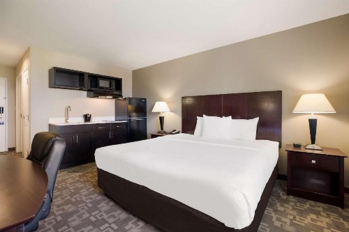 Sleep Inn & Suites Berwick - image 13