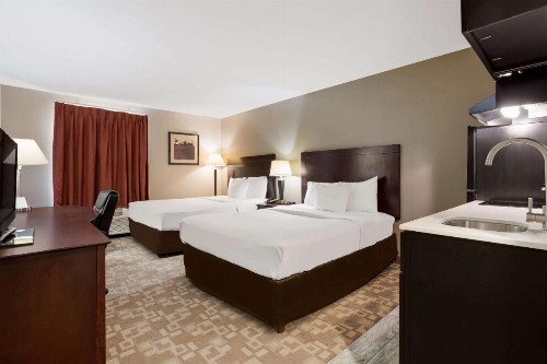 Sleep Inn & Suites Berwick - image 17