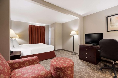 Sleep Inn & Suites Berwick - image 24
