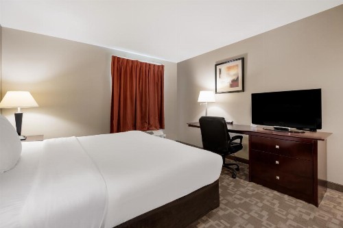 Sleep Inn & Suites Berwick - image 49