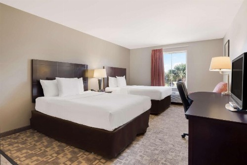 Sleep Inn & Suites Berwick - image 9