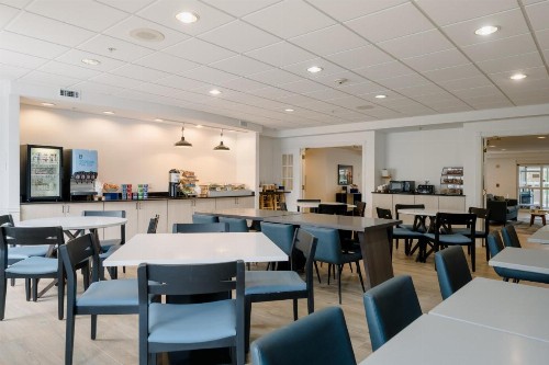 Holiday Inn Express Bethany Beach an IHG Hotel - image 24