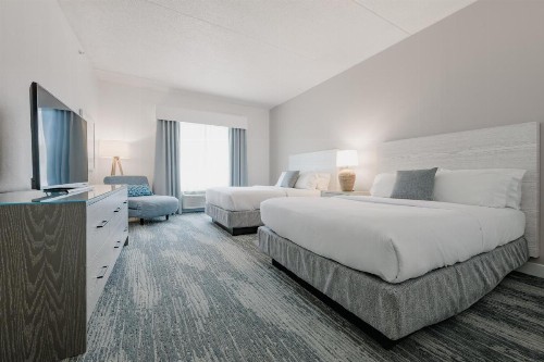 Holiday Inn Express Bethany Beach an IHG Hotel - image 3