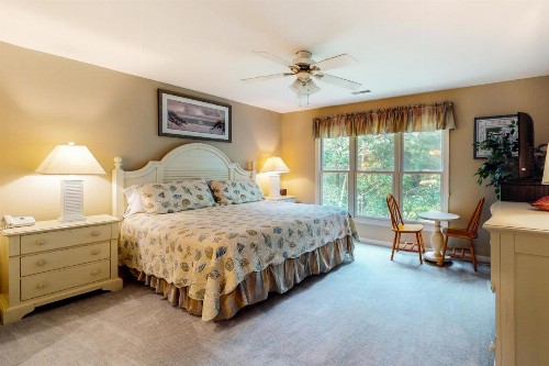 Sea Colony Pine Lake II - image 9