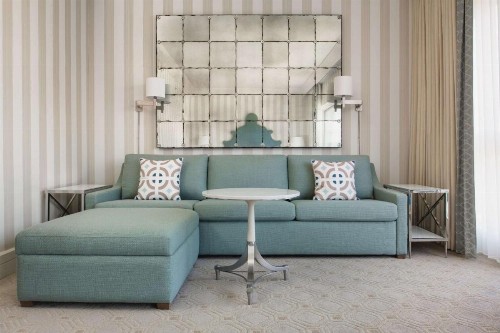 The Beverly Hilton - image 20