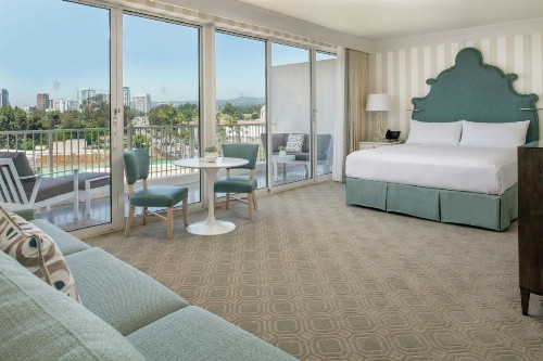 The Beverly Hilton - image 39