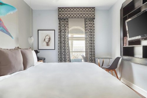 Sonder l The Crescent - image 23