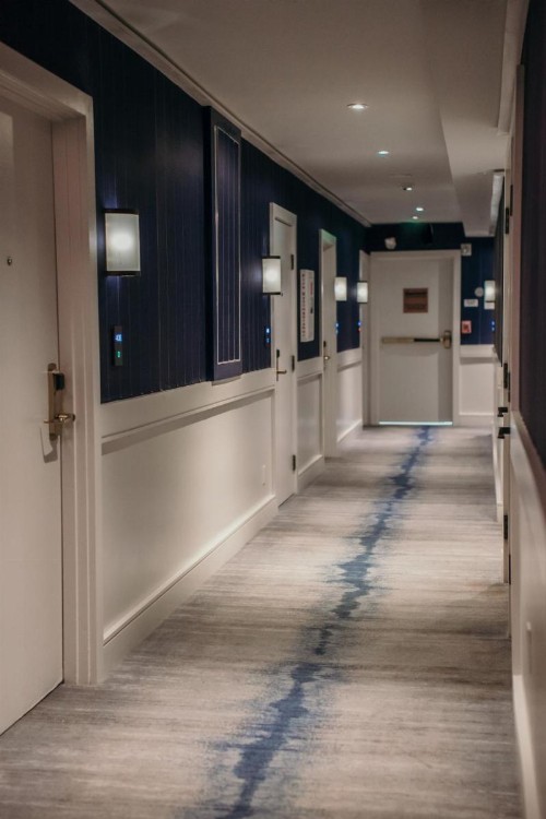 Mosaic Hotel Beverly Hills - image 10