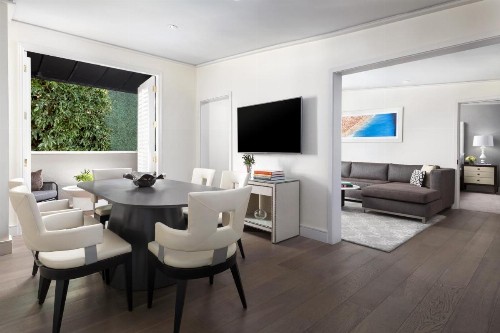 Mosaic Hotel Beverly Hills - image 2