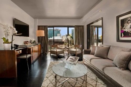 SIXTY Beverly Hills - image 5