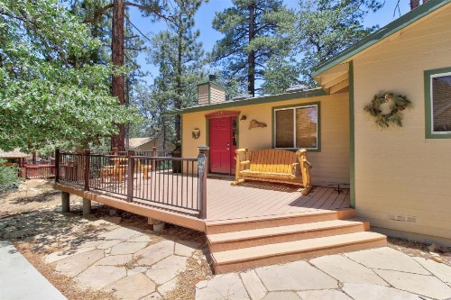Lil' Bear Lodge - image 8