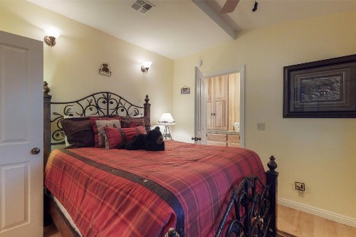 Lil' Bear Lodge - image 9