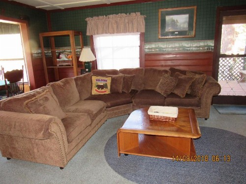 Apple Bear Cabin - image 13