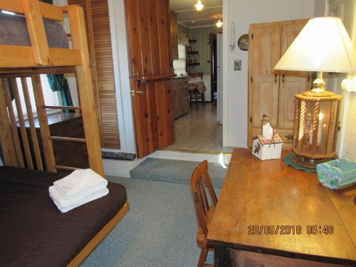 Apple Bear Cabin - image 17
