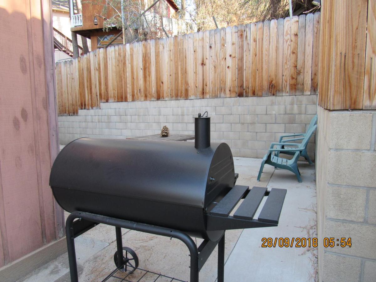 Apple Bear Cabin - image 4
