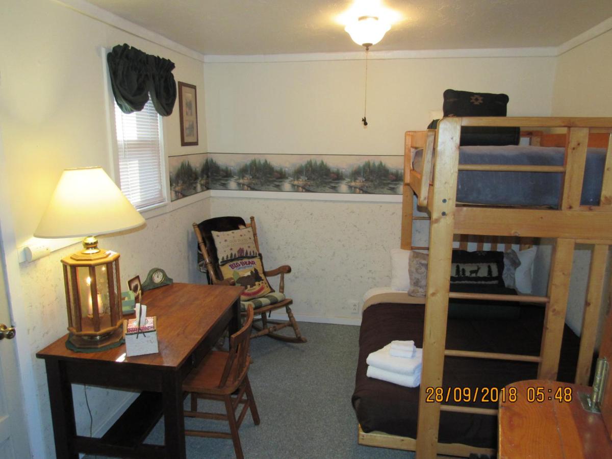 Apple Bear Cabin - image 5