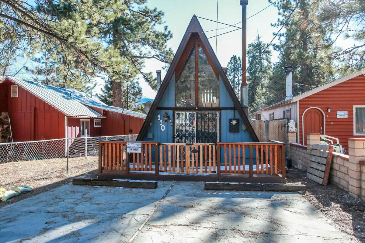 A-Frame Chalet - main image
