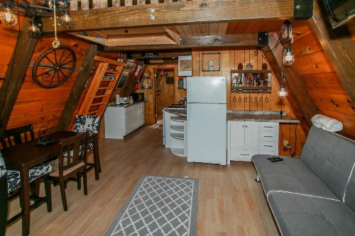 A-Frame Chalet - image 3
