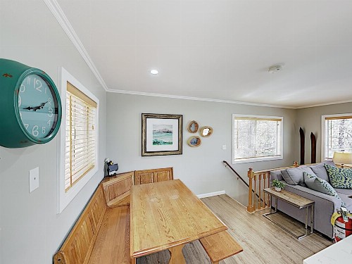 New Listing! Charming Ski Cabin with Large Deck cabin - image 11