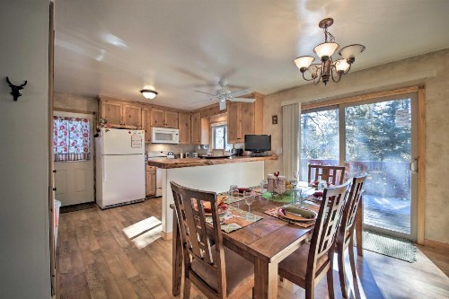 Rustic Fawnskin Home with Gas Grill - Walk to Lake! - image 7