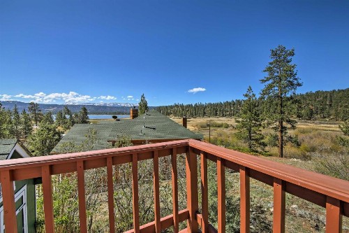 Cabin with Deck and Views Steps from Big Bear Lake - image 10