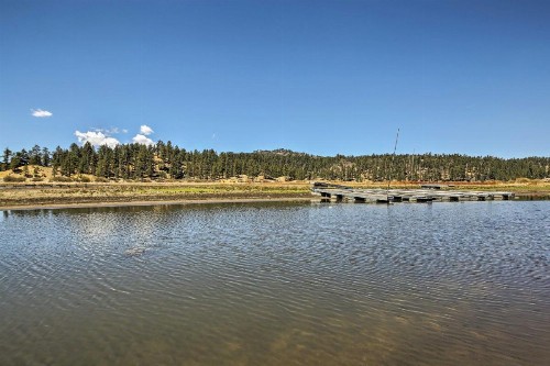 Cabin with Deck and Views Steps from Big Bear Lake - image 11