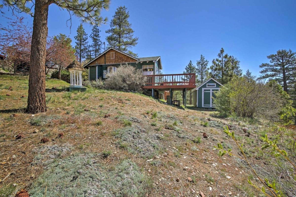 Cabin with Deck and Views Steps from Big Bear Lake - image 7