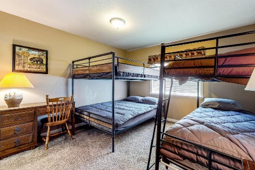 Bear Bungalow - image 15