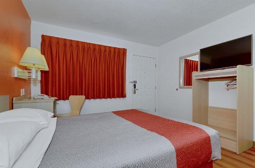 Motel 6-Big Bear Lake CA - image 22