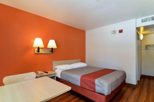Motel 6-Big Bear Lake CA - image 3