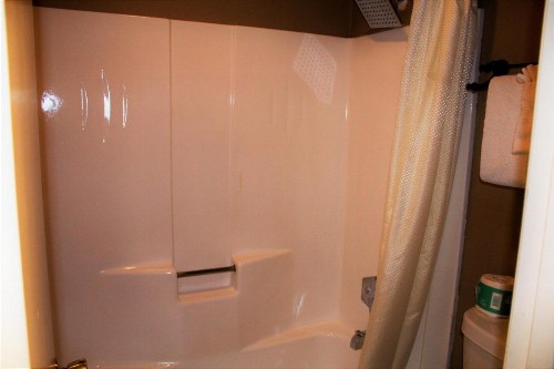 Fireside Lodge - image 11