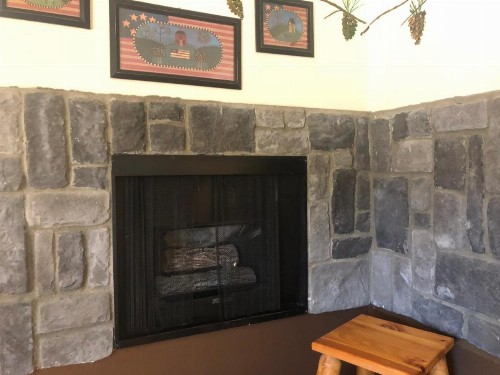 Fireside Lodge - image 28
