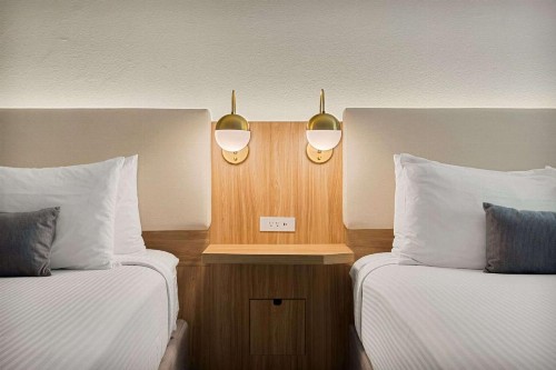 Best Western- Big Bear Chateau - image 9