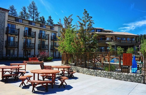 Holiday Inn Resort The Lodge at Big Bear Lake an IHG Hotel - image 46