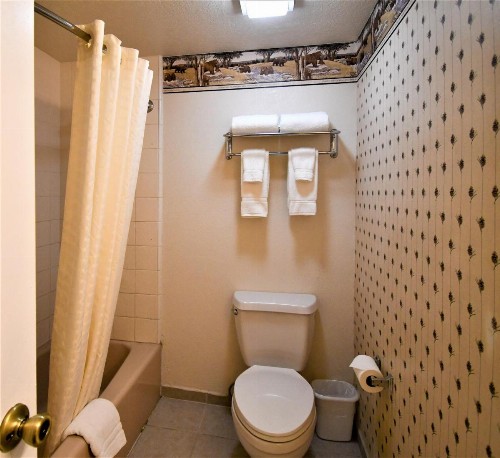 Lagonita Lodge - image 13