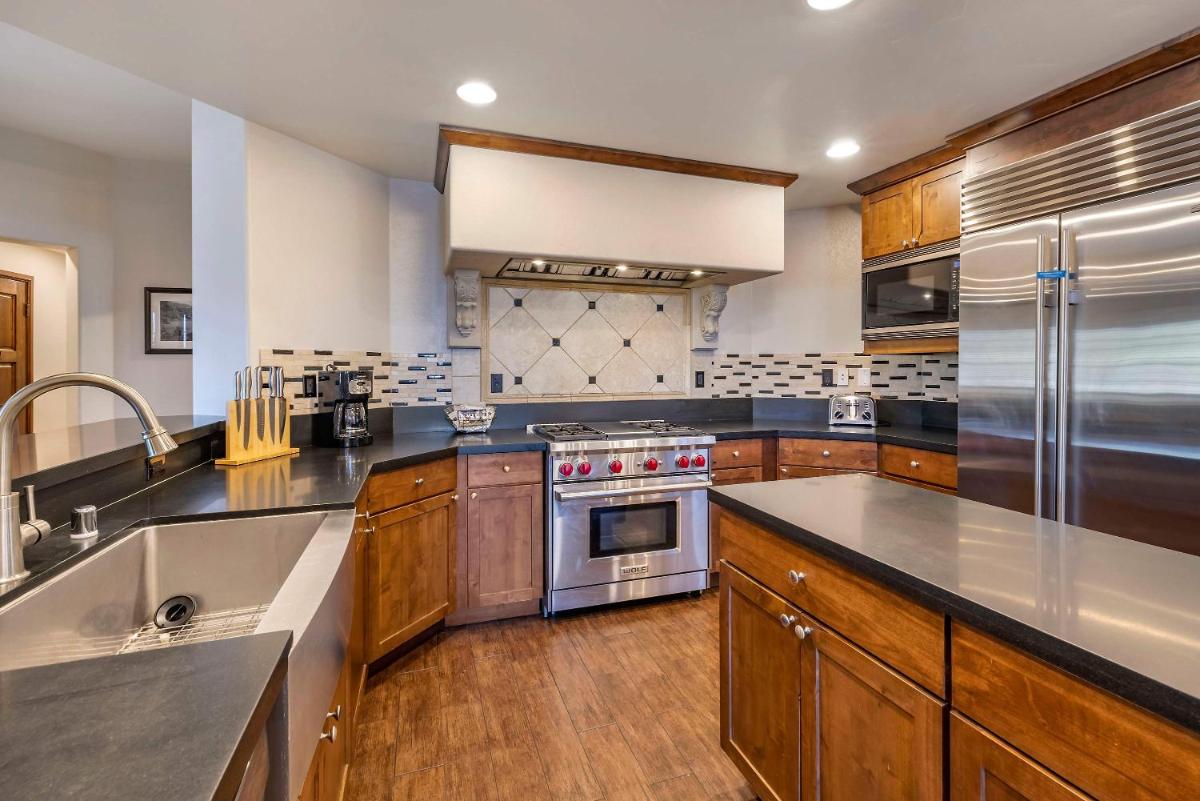 Bluegreen Vacations Big Bear Village Ascend Resort Collection - image 6