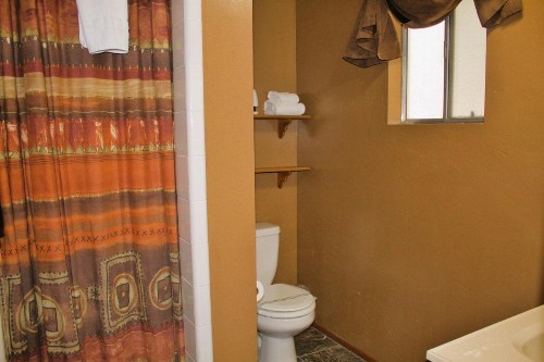 Goldmine Lodge - image 14