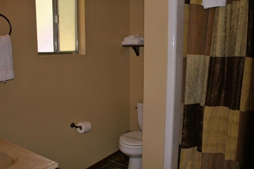 Goldmine Lodge - image 25
