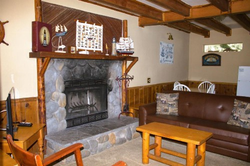 Goldmine Lodge - image 28