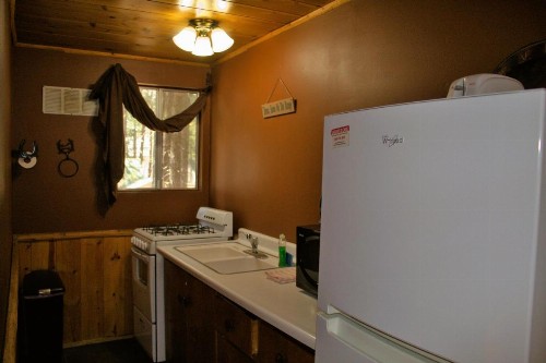 Goldmine Lodge - image 30