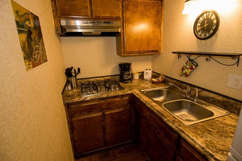 Hillcrest Lodge - image 8