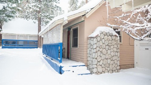 Cathy's Cottages - image 24