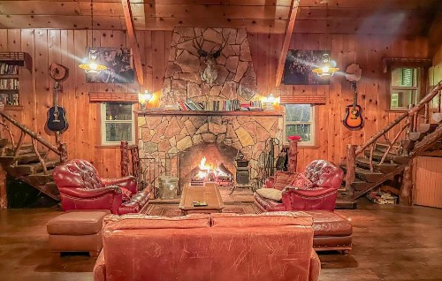 ITH Big Bear Lake Hostel & Retreat Center - image 2