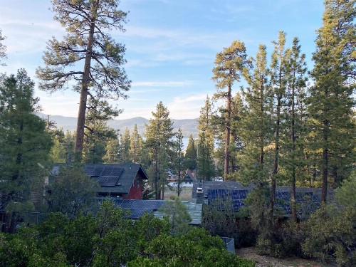 ITH Big Bear Lake Hostel & Retreat Center - image 21