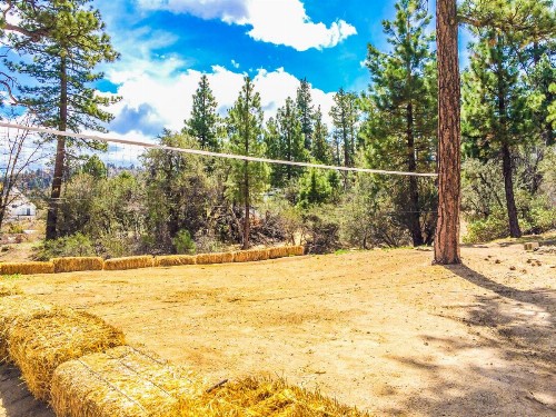 ITH Big Bear Lake Hostel & Retreat Center - image 32